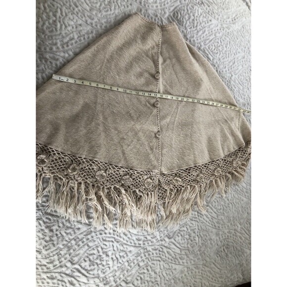 Artesania Celtex Alpaca Poncho OS Beige Flower Crochet Tassel Hand Made in Peru - Picture 11 of 13
